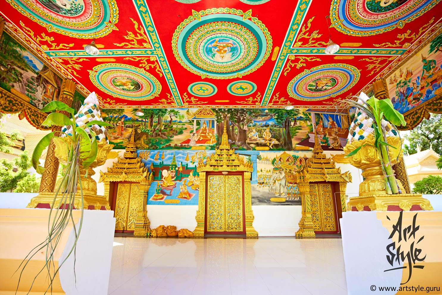 Wat Inpeng (“Temple of Transform"), Vientiane, Laos.