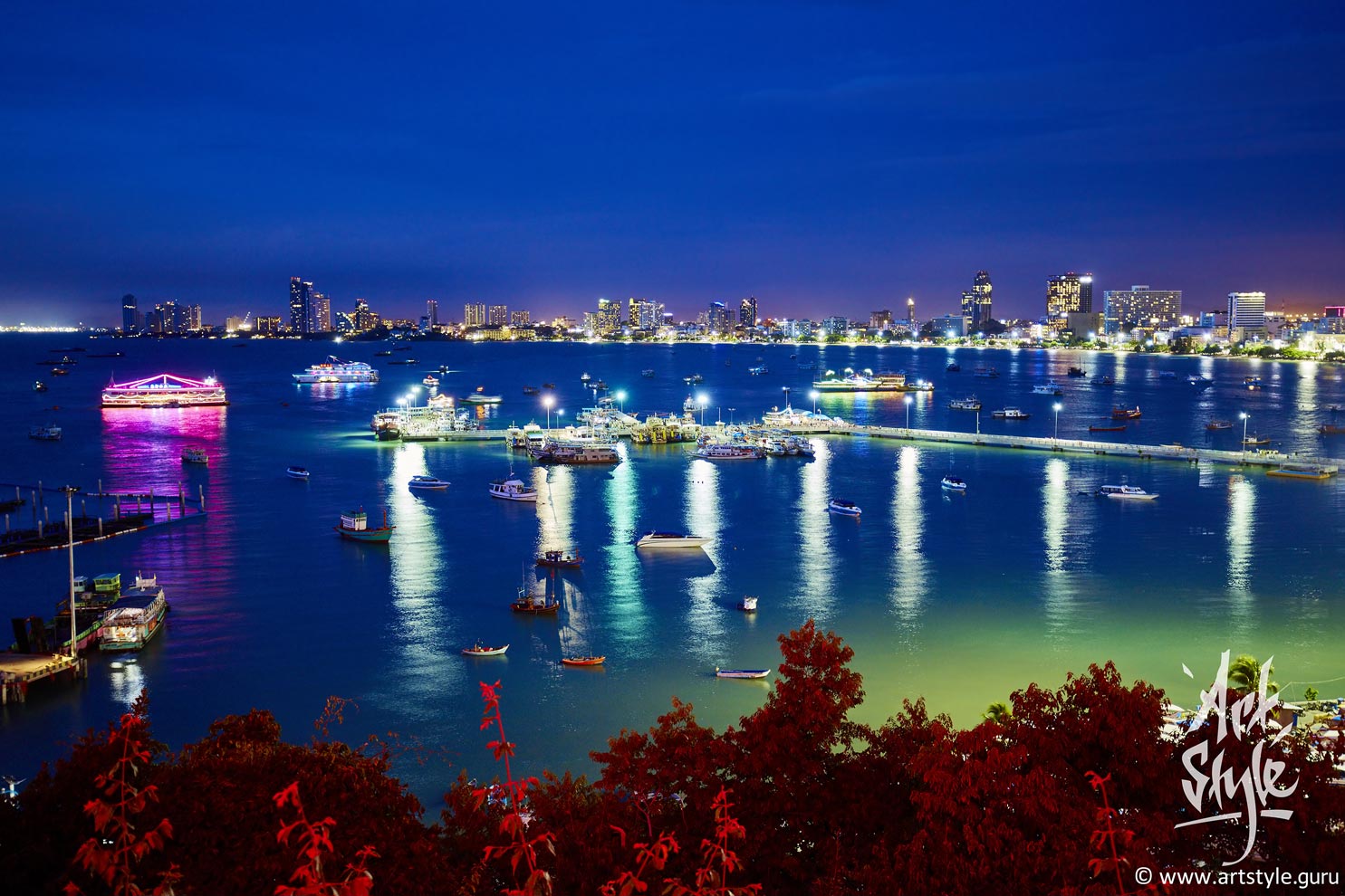 Pattaya Bay at the evening, Thailand.