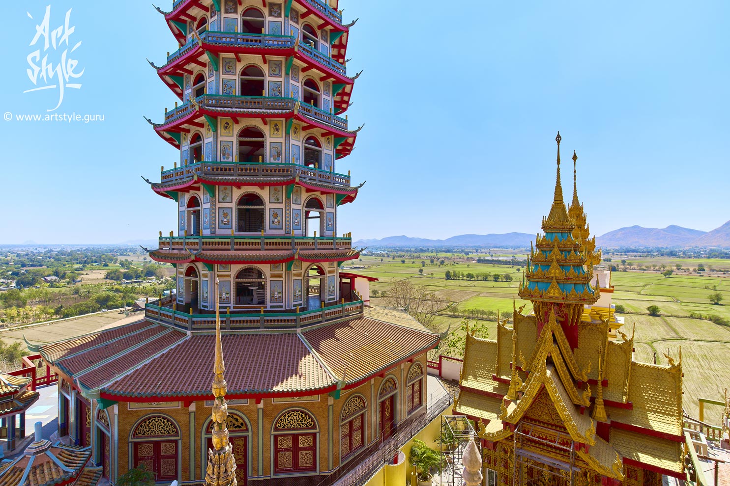Wat Tham Khao Noi, Kanchanaburi, Thailand.