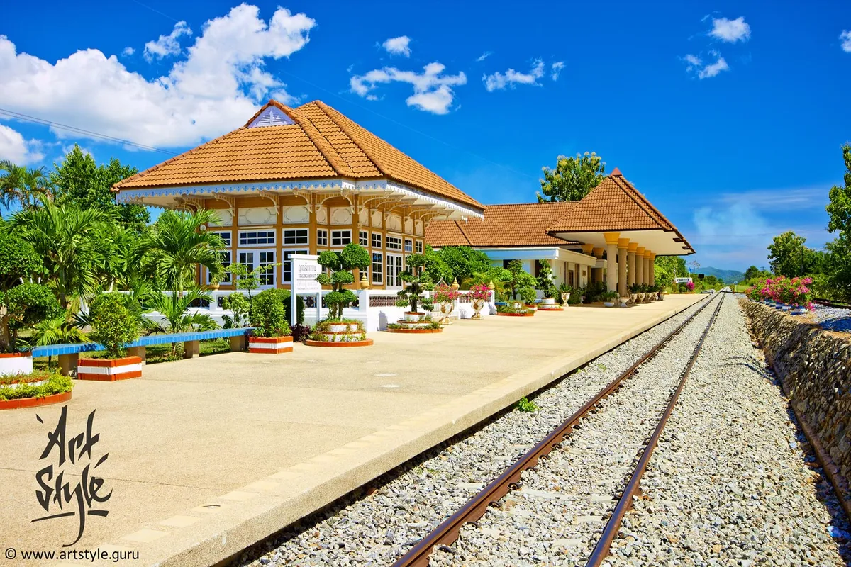 Yansangwararam railway station. Na Chom Thian, Thailand.