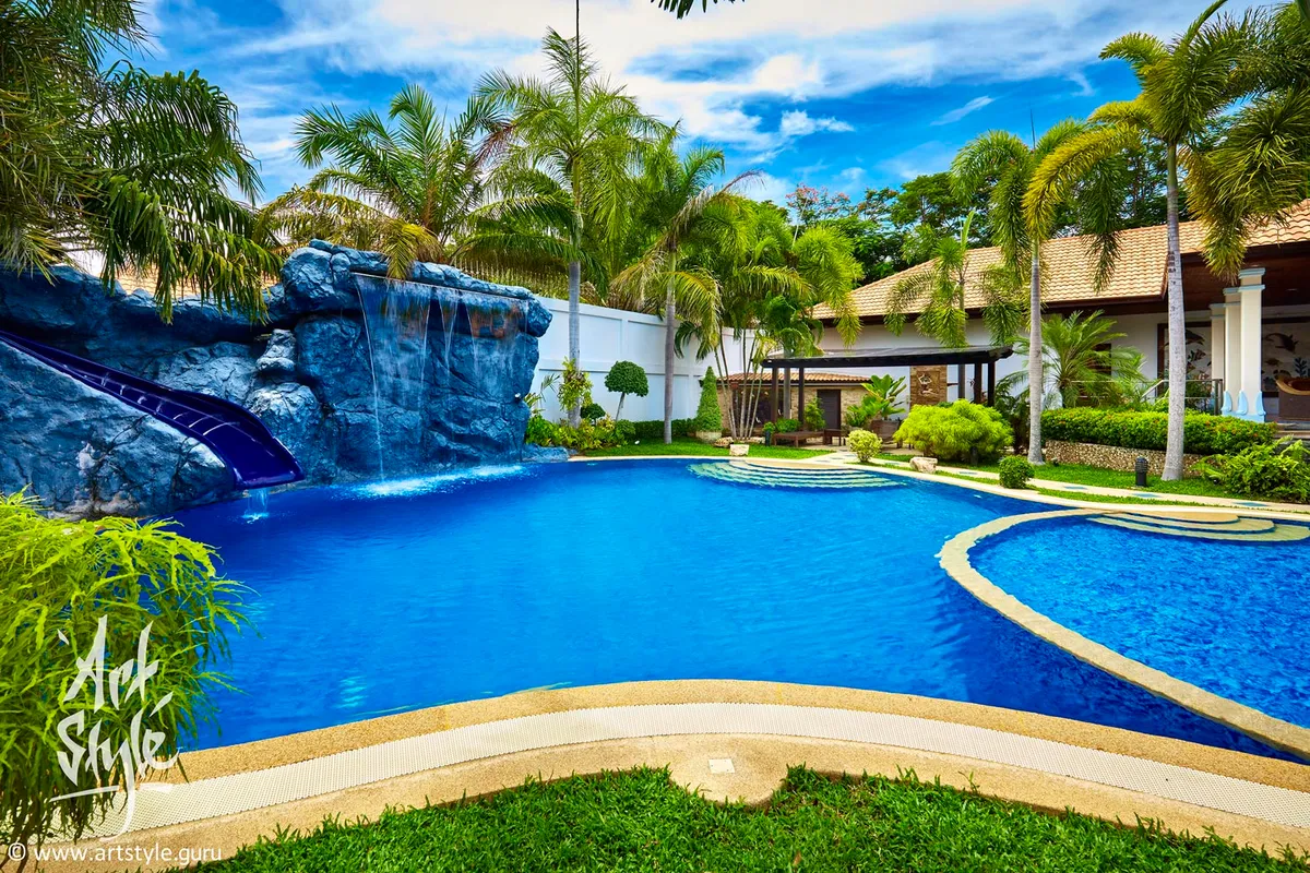 Example of exterior shooting (private villa)