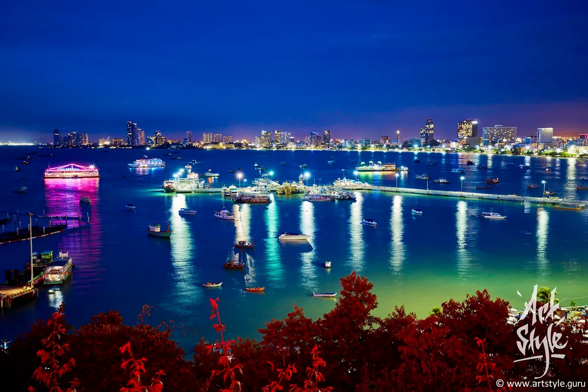 Pattaya Bay at the evening, Thailand.