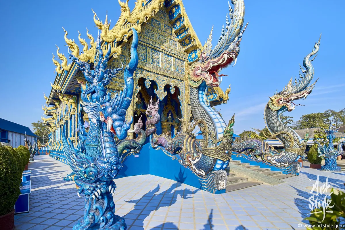 Blue Temple (Wat Rong Suea Ten), Chiang Rai, Thailand.